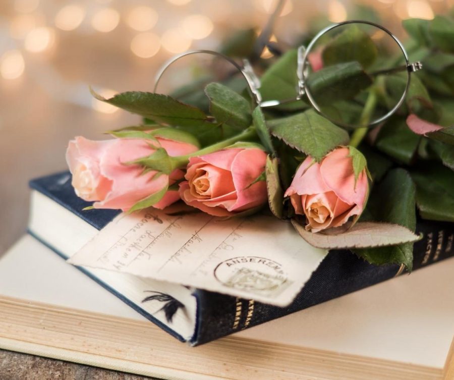 The Best Romance Books to Read this Valentines Day